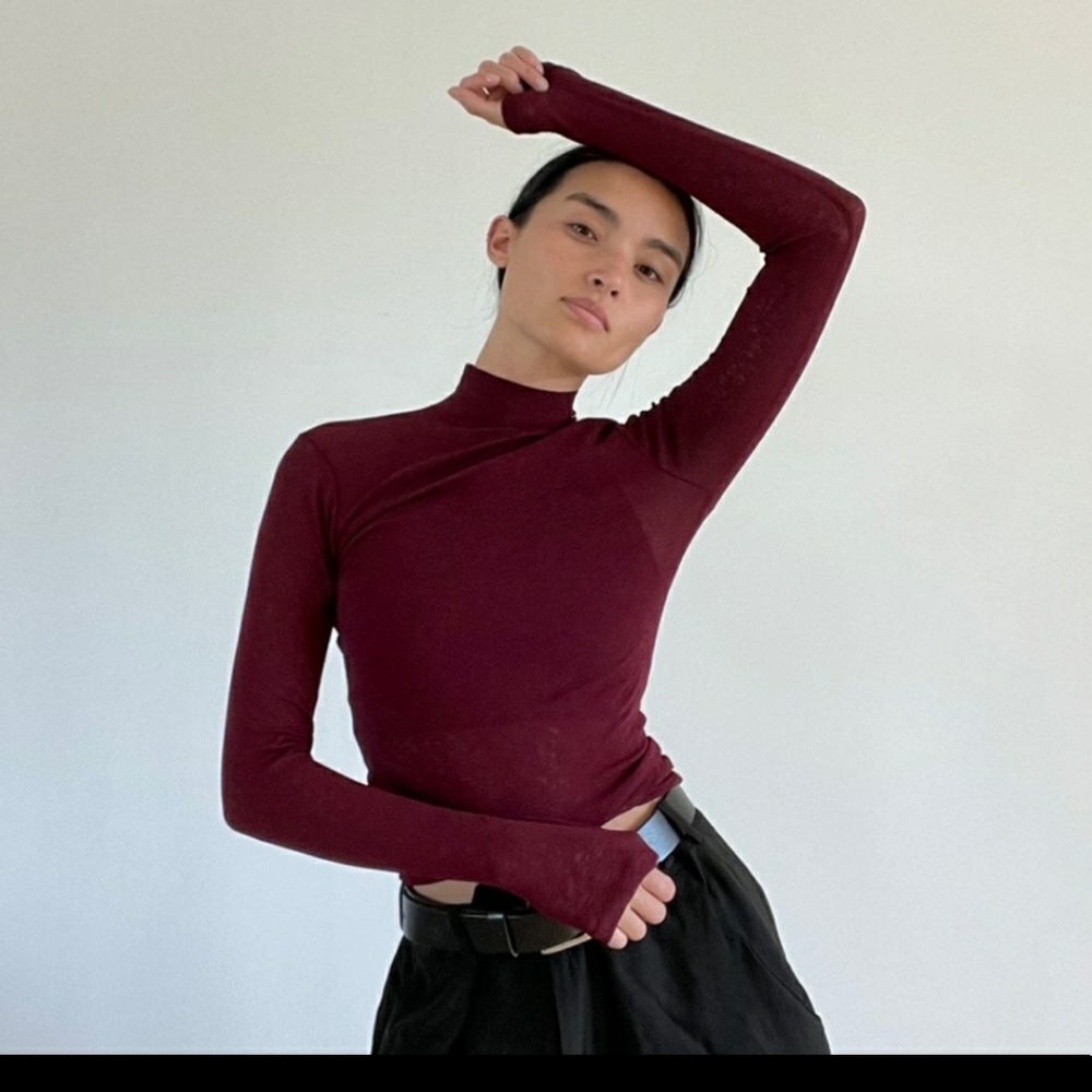 NWOT Topshop mockneck layering top